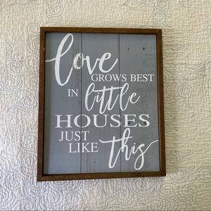 NWT Farmhouse Sign